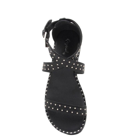 🎉 HP 🎉 Black Studded Gladiator Sandal by QUPID - Picture 4 of 5